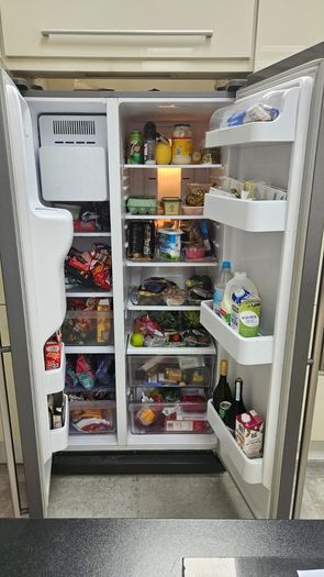 American Fridge with water and ice dispenser