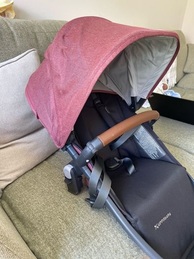 UPPAbaby Vista Rumble Seat V2 with adapters