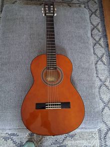 Valencia guitar
