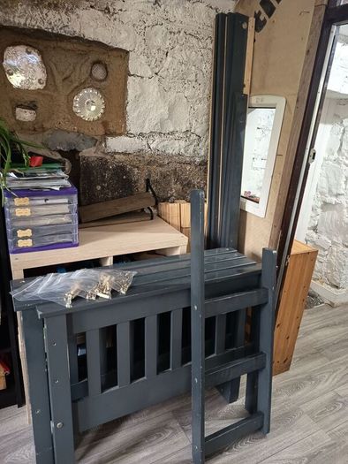 Wooden bunk bed collect today