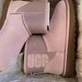 Ugg boots Image 3