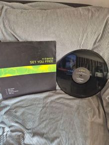 N-Trance - Set You Free (2001 Remixes) 12" Vinyl // VG+ Clean Copy