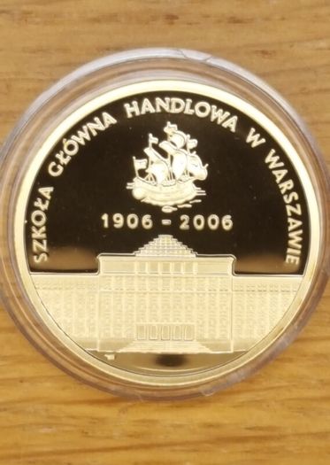 Poland 200 zlotych, 22ct gold coins