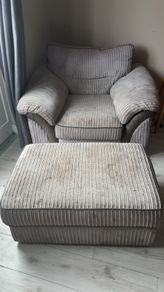 armchair and puff