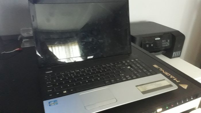 3 Broken Laptops for Parts