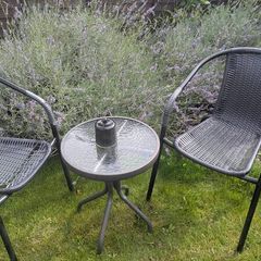garden chair & table