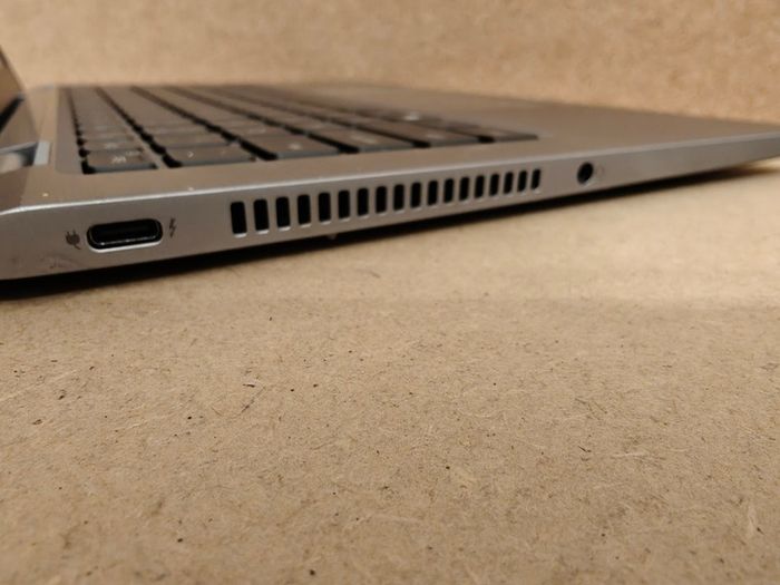 Dell Latitude 7420 | i7 vPro | 32GB | 256GB | 14" FHD | Win11