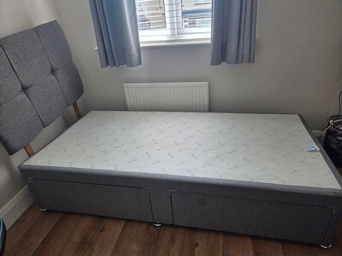 Single Bed frame & headboard