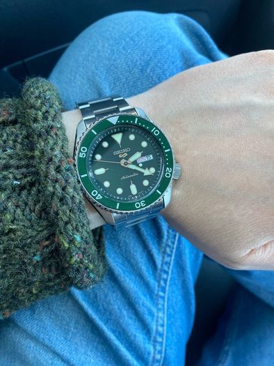Seiko 5 'Hulk' SRPD63K1