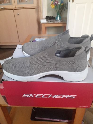 Mens shoes