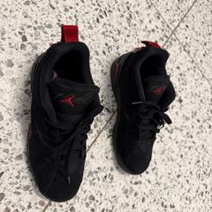 Nike Jordan Boys trainers
