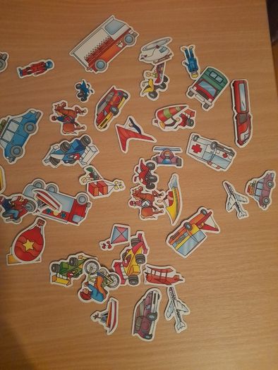 Children's book Magnetic 'On the Move'