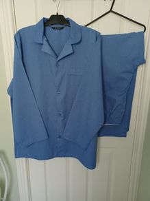 Mens Pyjama Set / Size Large / New without tag / RRP 20