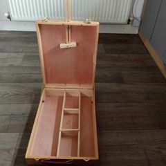 artist box  with built in easel