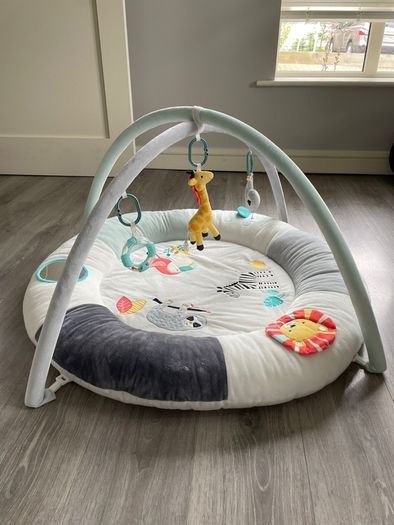 baby playmat safari themed