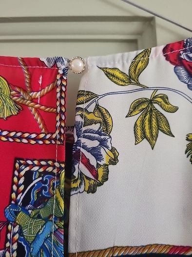 Colourful pretty tp