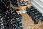 Hex rubber dumbbells &amp; cast iron kettlebells