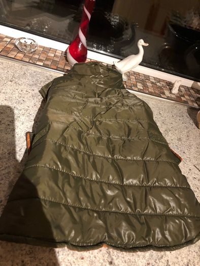Dogs BNWT green velcro gillet size M