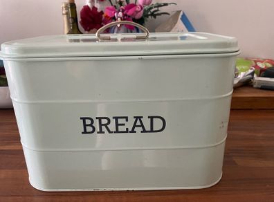 Bread bin .