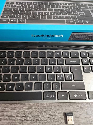 JLAB Epic Wireless Keyboard - Black + mouse