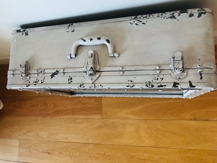 Freestanding or Wall hanging Mirror/Cabinet