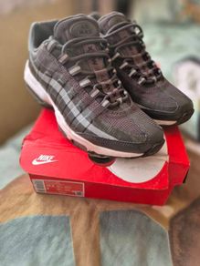 nike uk8
