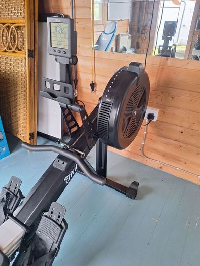 Crivit Rowing machine