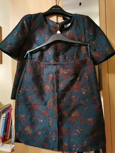Tailor-made 2 piece outfit (matching top and skirt) UK 10