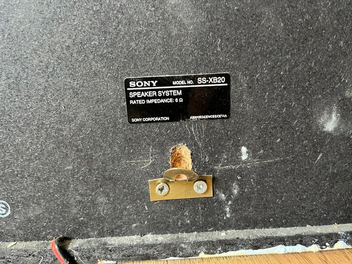 Sony SS-XB20 Speakers