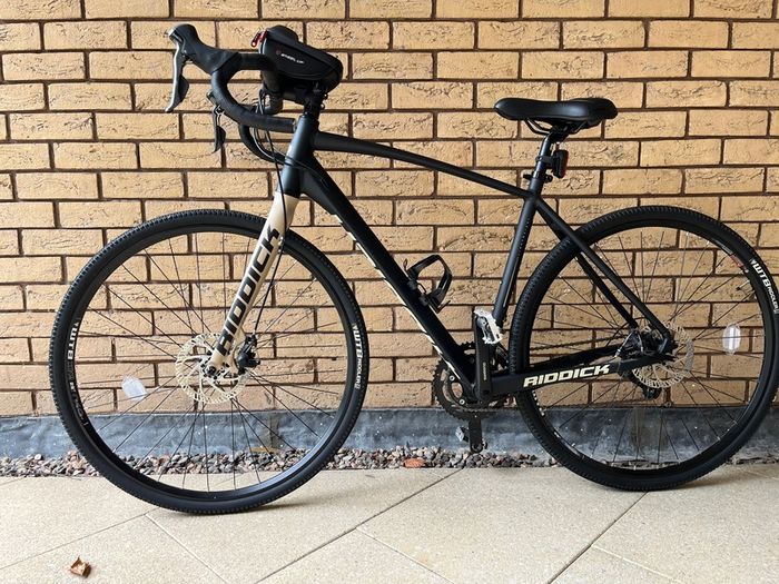 Gravel bike