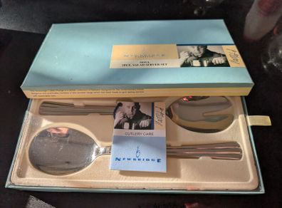Salad server set