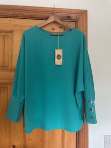 Pala D'oro aqua button cuff top size L /XL