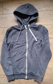 Divided hoodie size XS