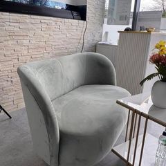 salon furniture  2-seater couch  1 matching accent chair