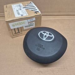 Toyota Yaris mk3 2011- Genuine Steering Wheel Airbag 040067230D