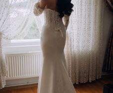 wedding dress