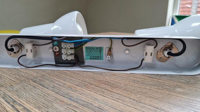 wall light