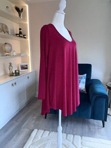 Ladies Long Sleeved Raspberry Pink Top from Basic Mat. Size UK 20-22 / EU 48-50