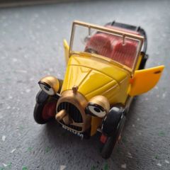Toy Car vintage Brum Disney  hot wheels match box great gift present colectebels yellow bear