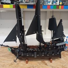 lego 10365 Jack Sparrow's ship