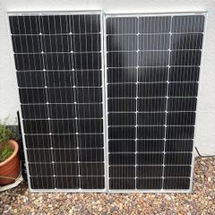 12 V Renogy Solar Panels