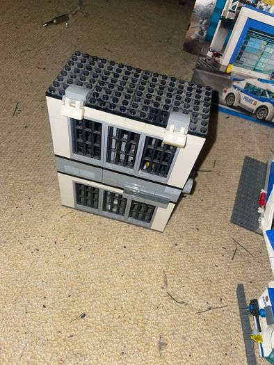 Lego City 60141 Police Station