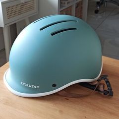 Bicycle helmet