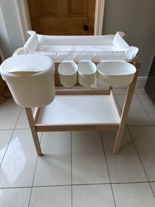 Baby changing table