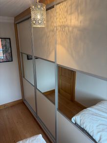 3 door sliderobe