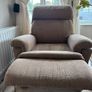Dual motor riser recliner armchair Image 5