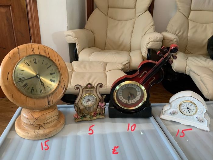 Clock, figures, Display Cabinet