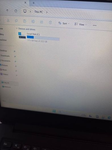 lenovo IdeaPad, i5 8th gen,8g,256 ssd,14" Screen,Windows 11