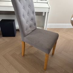 Dining chairs x 5