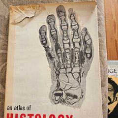 An Atlas Of Histology. By W.h. Freeman And Brian Bracegirdle. Second Edition Large Volume Hardback With Dustjacket.  Book In Good Condition.  Dustjacket Tatty.  See Photos For Same.